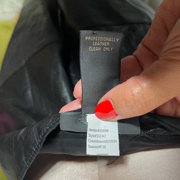 Vintage y2k 90s Genuine Leather Banana Republic Midi Skirt - Picture 9 of 12